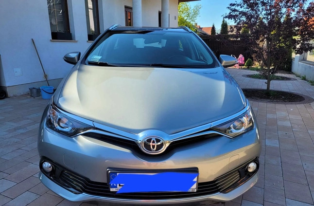 Toyota Auris cena 52000 przebieg: 143000, rok produkcji 2015 z Biały Bór małe 254